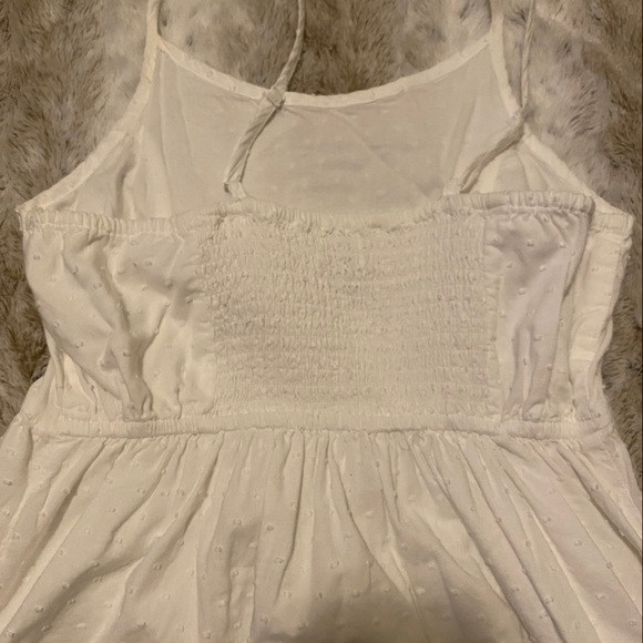 OLD NAVY Embroidered Swiss Dot Fabric A-LINE DRESS in WHITE - Picture 6 of 6